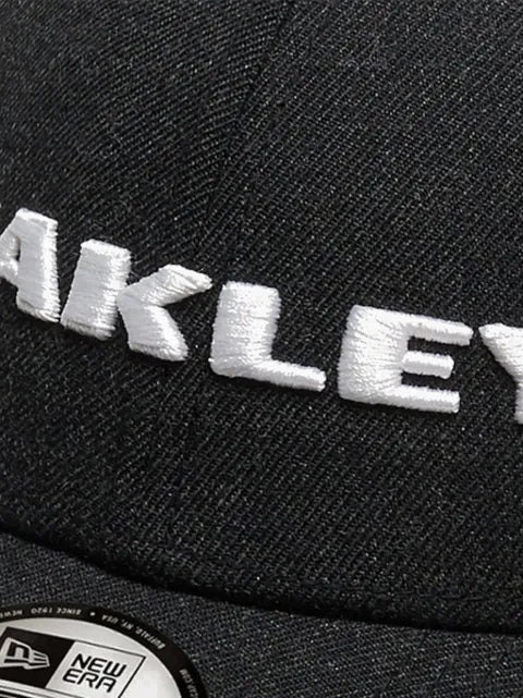Oakley x New Era baseball cap with heather pattern