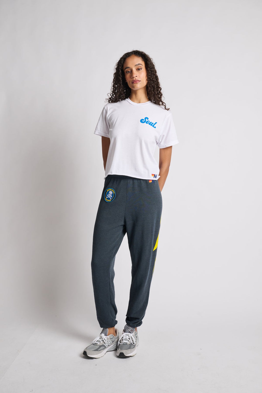 CLASSIC SWEATPANTS